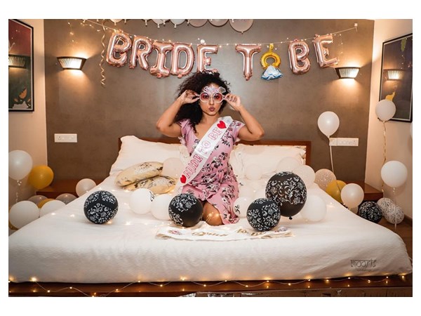 സഹമത്സരാര്‍ത്ഥികളുടെ വിമര്‍ശനം