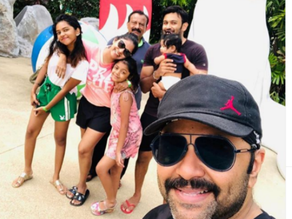 പിള്ളേരുടെ ചേച്ചിയാണോ?