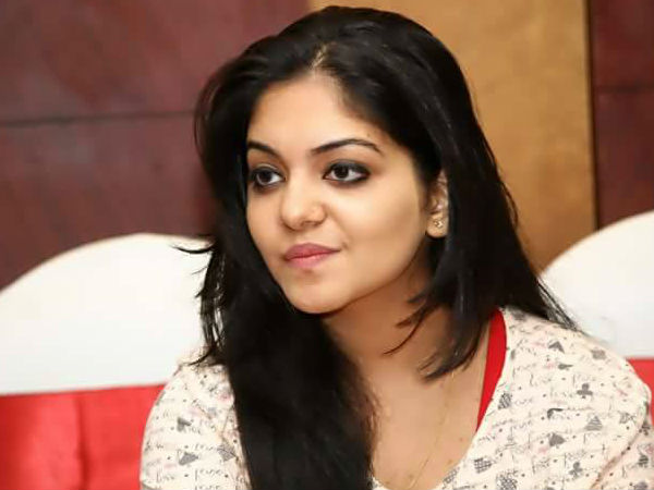 ടൊവിനോയ്‌ക്കൊപ്പമുള്ള അനുഭവം