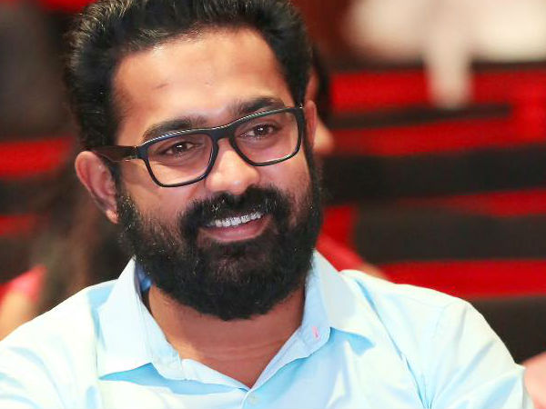 വൈവിധ്യമാര്‍ന്ന കഥാപാത്രങ്ങള്‍