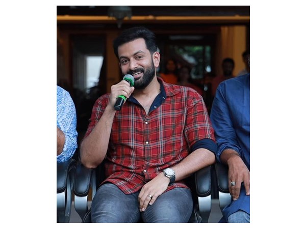 ഇതുവരെ കണ്ടതല്ല