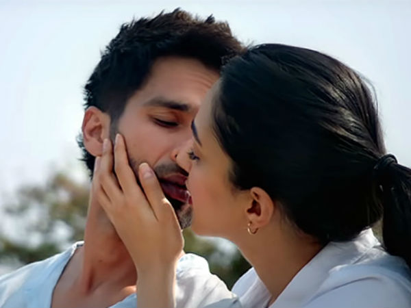  സിനിമയിൽ  എന്തിന്