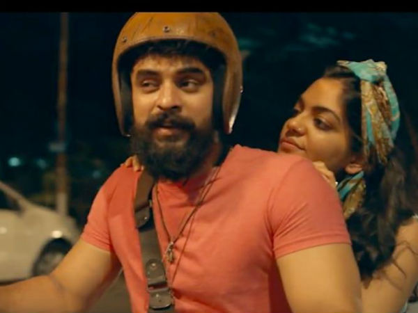    അഹാനയും  ടൊവിനേയും