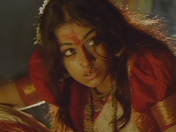  ശോഭനയുടെ കേസ്റ്റ്യൂമിന്റെ പ്രത്യേകത