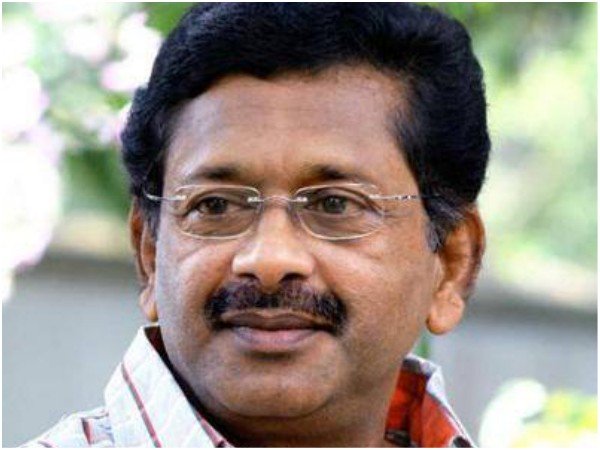 കൈയ്യില്‍ ഒതുങ്ങില്ലെന്ന് മനസ്സിലായി