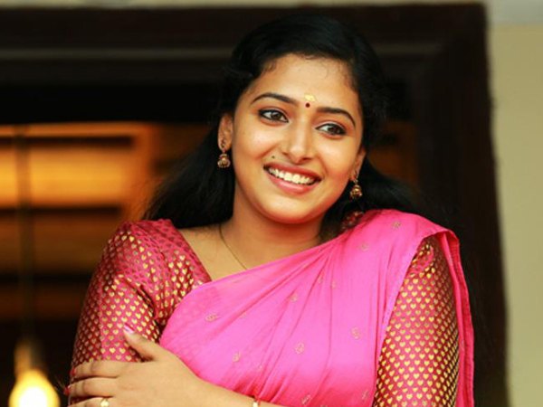   സിനിമയിലേക്കുള്ള വരവ്