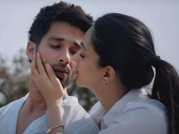   പ്രണയം കാണുന്നില്ല