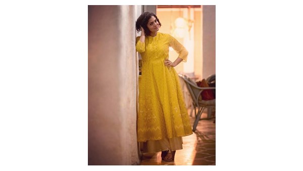 സിനിമയില്‍ നിന്നും ബ്രേക്കെടുക്കുന്നു