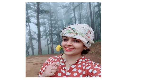 വിദേശത്തേക്ക് ചേക്കേറി