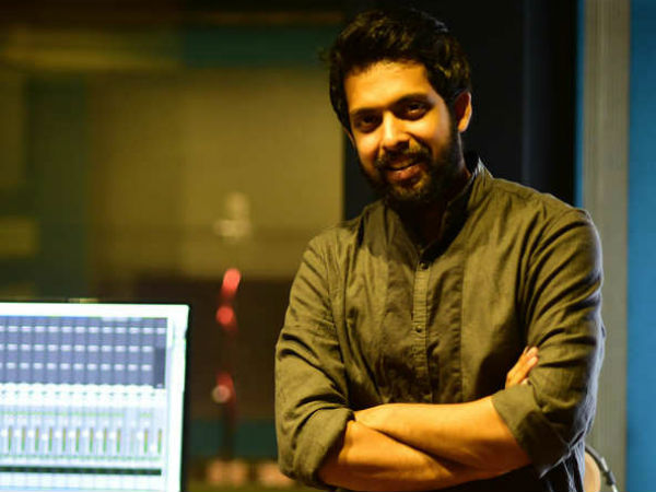 സിനിമ സംവിധാനം ചെയ്യണം