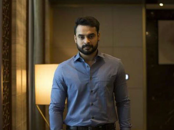  പുതുമുഖ സംവിധായകർക്കൊപ്പം