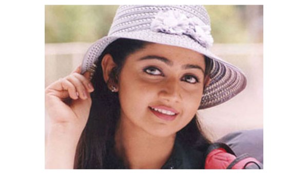 അഭിനയരംഗത്തേക്ക് എത്തിയത്