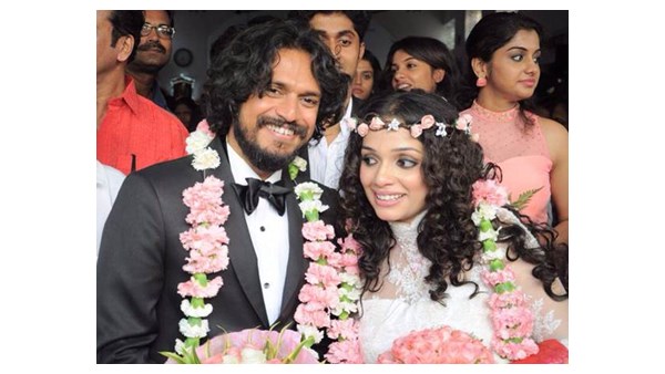 തിരിച്ചുവരവിനായി  കാത്തിരിക്കുന്നു