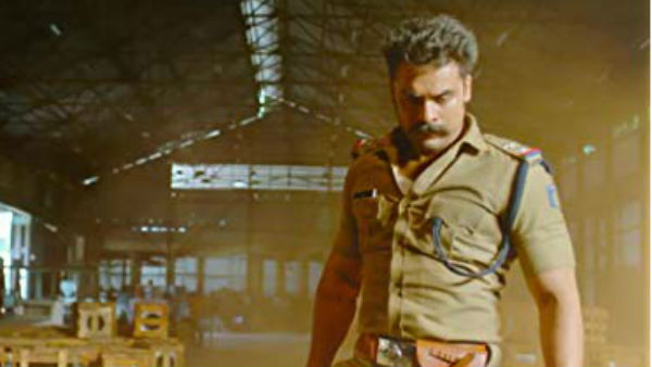  നാല് സ്റ്റണ്ട് മാസ്റ്റേഴ്സ്