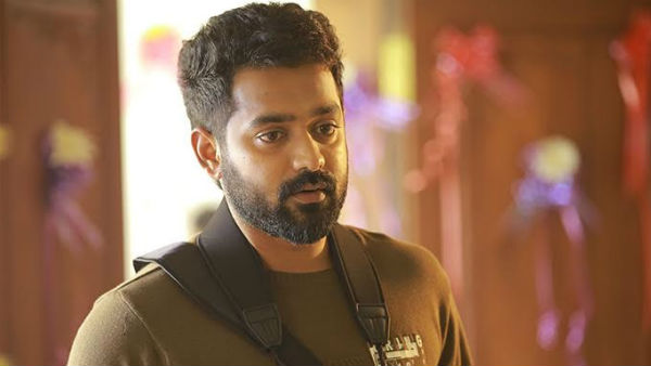  രാഷ്ട്രീയത്തിൽ