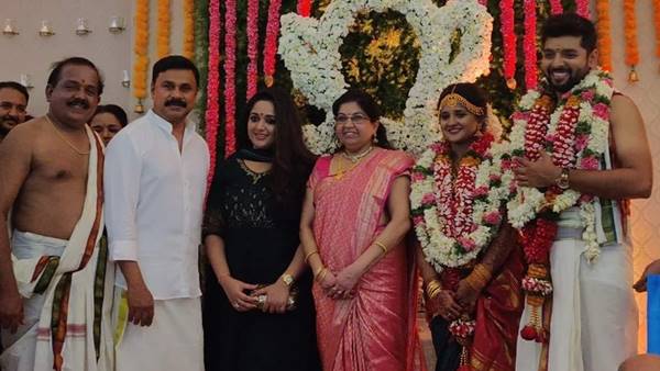 ദിലീപും കാവ്യയും ഒരുമിച്ചെത്തി