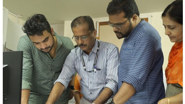 അതേസമയം എടക്കാട് ബറ്റാലിയന്‍ 06