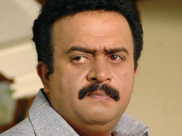 അച്ഛന്‍ വേഷങ്ങളില്‍