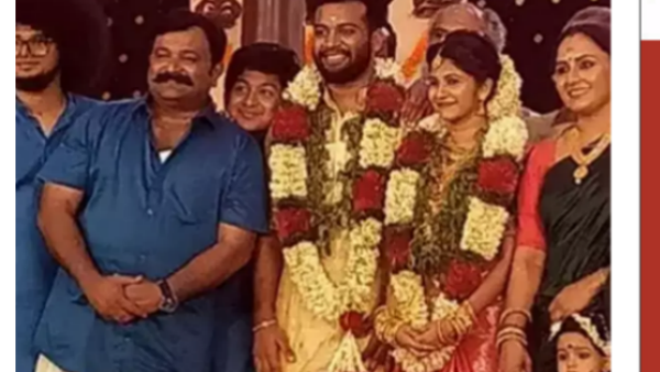 വിവാഹചിത്രം പുറത്ത്