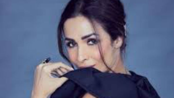 പൂമാല വിൽക്കുന്ന സ്ത്രീ