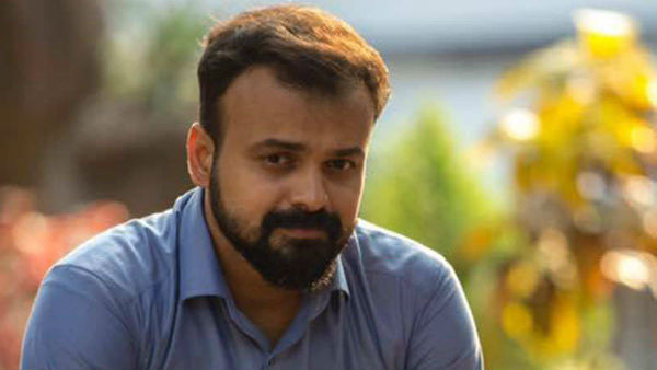 ഞങ്ങളൊരു ഉദാഹരണം