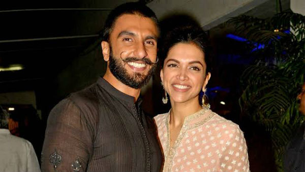 വികാരഭരിതനായി  നടൻ