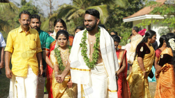 നേരത്തെ ശ്രീരഞ്ജിനിയുടെ 