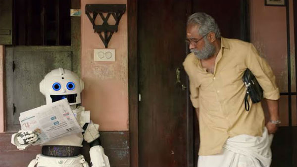  സ്വന്തം മുഖം കാണിക്കാത കയ്യടി നേടി