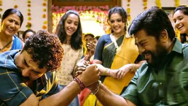 രണ്ട് ഗെറ്റപ്പുകളിലാണ്