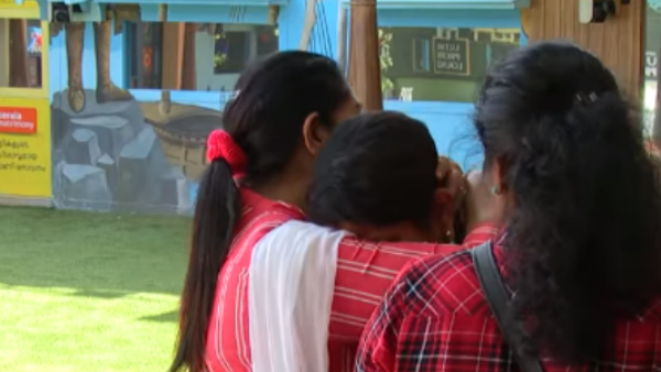 വീട്ടില്‍ പോവണം