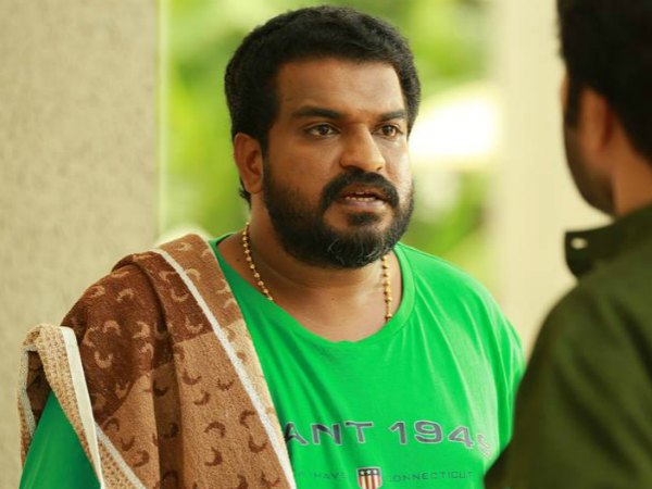 താന് നടന്മാര്ക്ക്