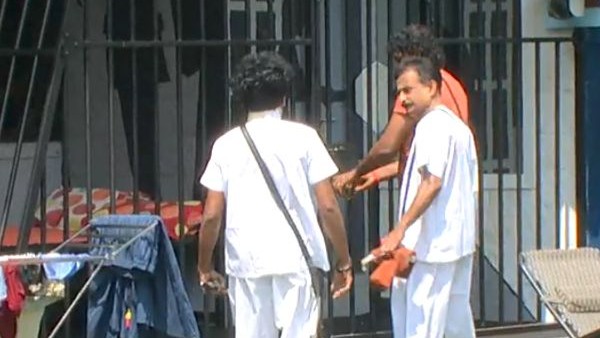 ജയിൽ ജീവിതം  മാറ്റി