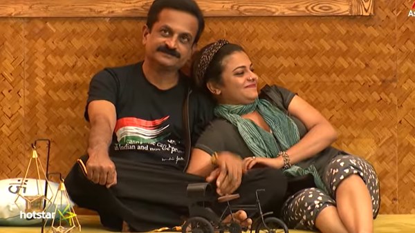  അടി കൂടി രജിത്തും ജസ്‌ലയും 