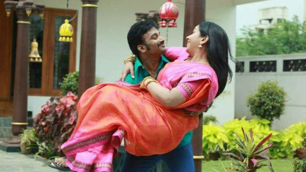 ഉമാശങ്കരിയെ എടുത്തുയര്‍ത്തിയ രംഗം