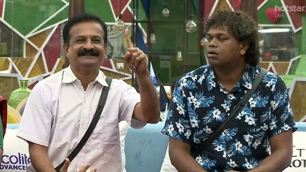 രജിത്തിന്റെ പെട്ടി പുറത്തെത്തിച്ചു 