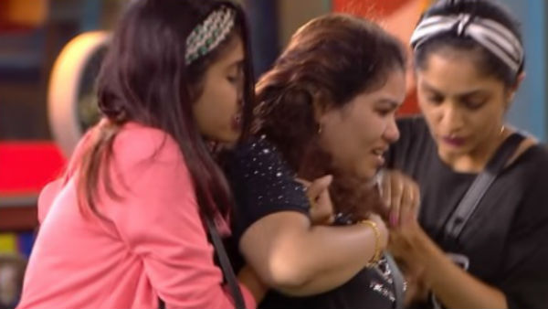 നെഞ്ച് വേദനിക്കുന്നു