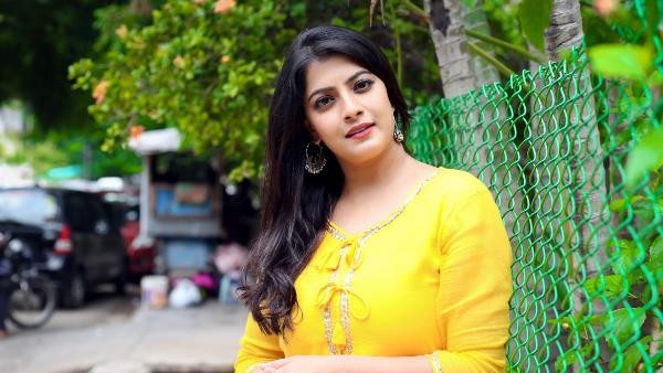 സ്ത്രീകൾ വേട്ടക്കാരെ തുറന്നു കാട്ടണം