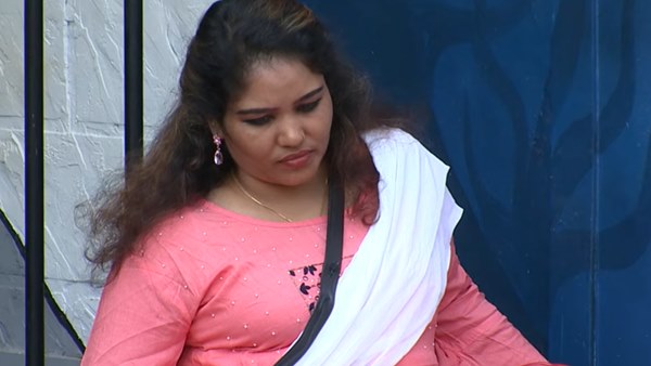 ദയ അശ്വതി വിവാഹിതയാവുന്നു 