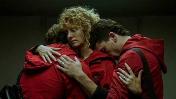 അതേസമയം സംവിധായകന്‍