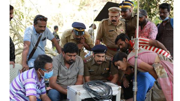  സംവിധായകന്റെ കുറിപ്പ് 