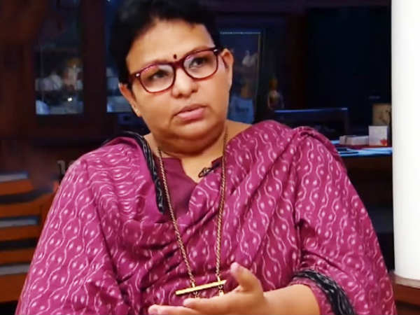 എനിയ്ക്കിമുണ്ട്  മകൾ