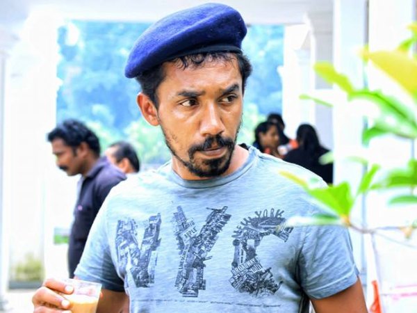 മിഥുന്‍ മാനുവല്‍ തോമസിന്റെ കുറിപ്പ് 