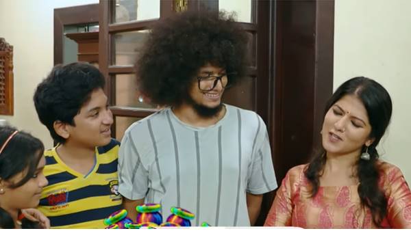 പൂജയെ കുറിച്ച് ആരാധകര്‍