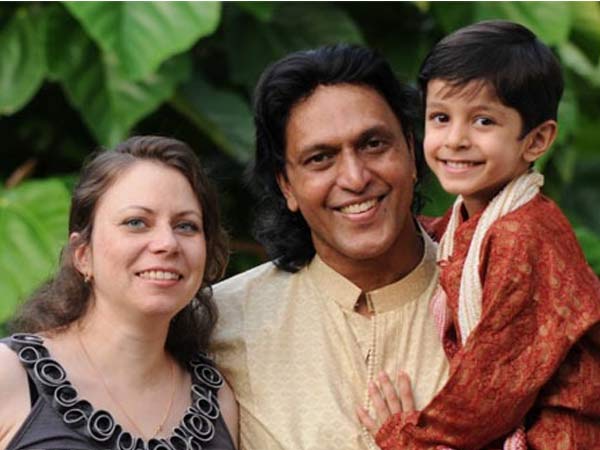 അതേസമയം വൈശാലിക്ക് പിന്നാലെയാണ്