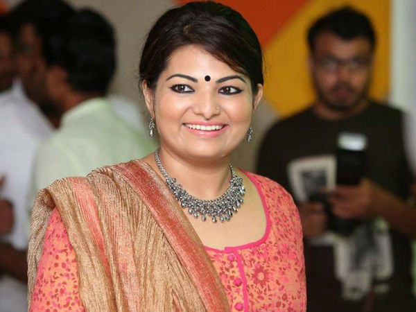 ആദ്യ സിനിമ