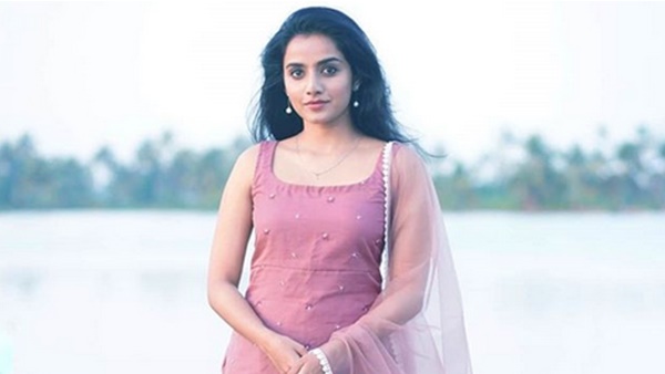 പലര്‍ക്കും വീട്ടിലിരിപ്പ് ഒരു തരത്തിലുള്ള വിഷാദത്തിന് കാരണമാവുന്നുണ്ട് എന്നാണ് പഠന റിപ്പോര്‍ട്ടുകള്‍?