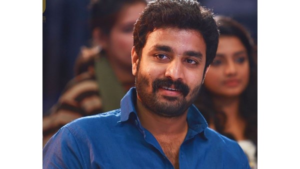 സിനിമാ മേഖല ഇനി ഈ രീതി സ്വീകരിച്ച് തിയേററ്റകള്‍ വിട്ട് സിനിമകള്‍ ഡിജിറ്റല്‍ പ്‌ളാറ്റ്‌ഫോമിലൂടെ പുറത്തിറങ്ങുന്നതിനെ കുറിച്ച് എന്താണ് അഭിപ്രായം. സൂഫിയും സുജാതയും അങ്ങനെ എത്തി?