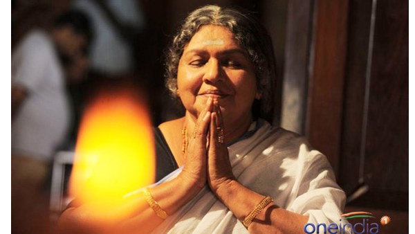 കവിയൂര് പൊന്നമ്മ പറയുന്നതിങ്ങനെ