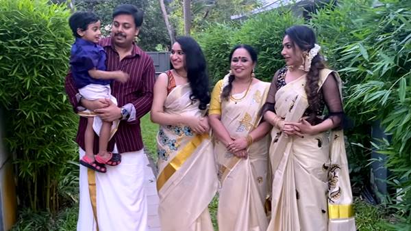 വിശേഷങ്ങളുമായി റിമി ടോമി 