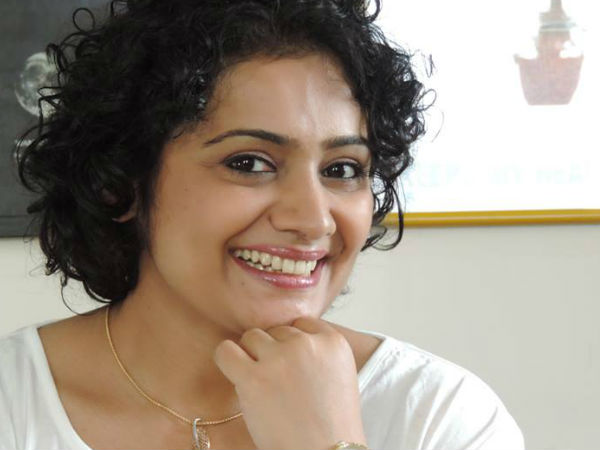 അതേസമയം മീരാ വാസുദേവ്